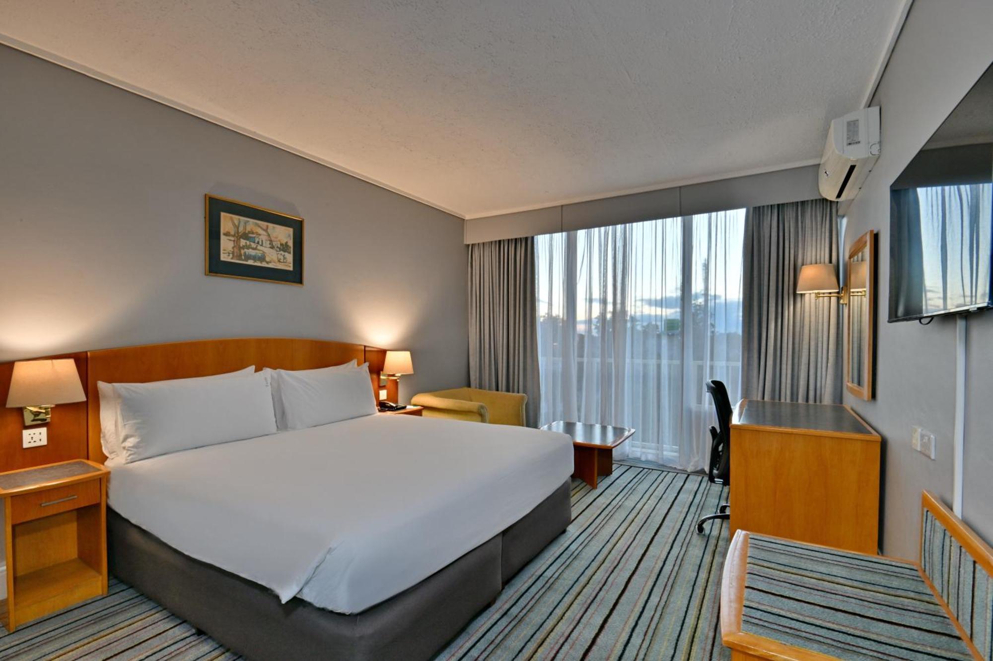 Holiday Inn - Bulawayo By Ihg Dış mekan fotoğraf