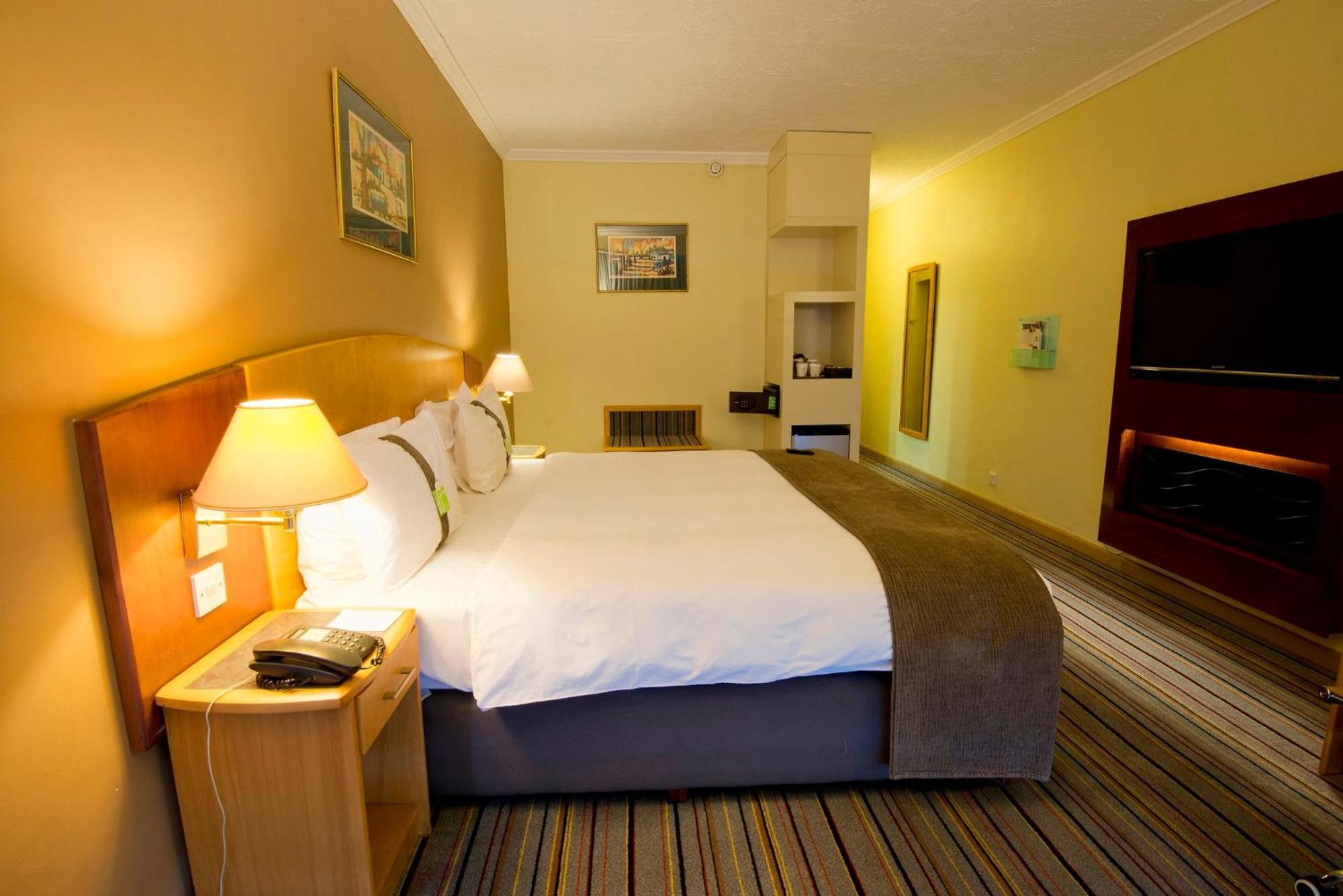 Holiday Inn - Bulawayo By Ihg Dış mekan fotoğraf