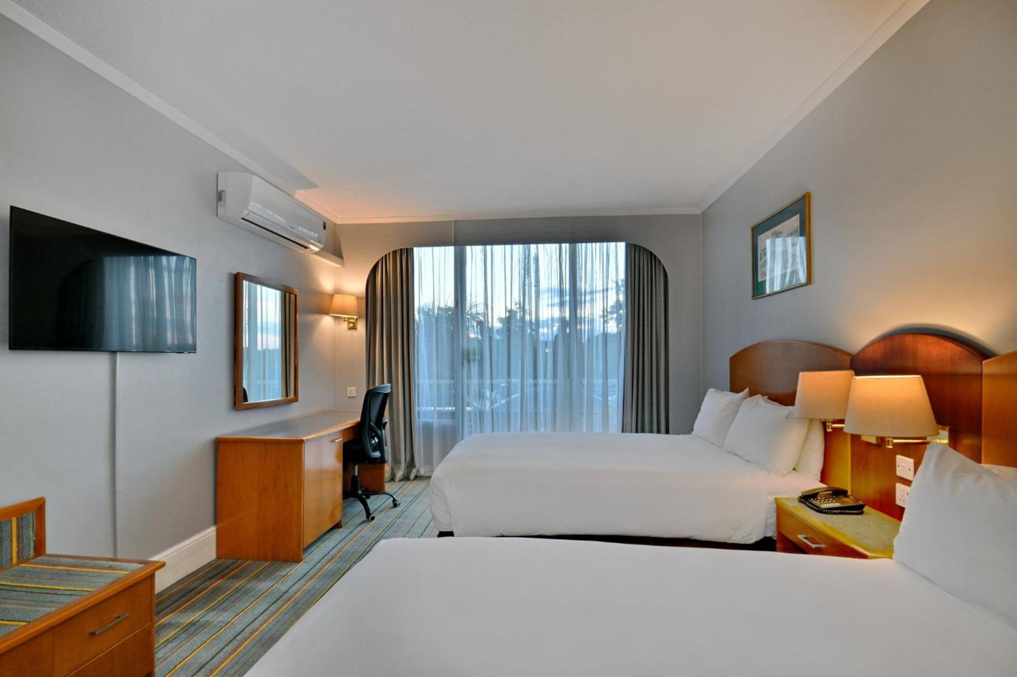 Holiday Inn - Bulawayo By Ihg Dış mekan fotoğraf