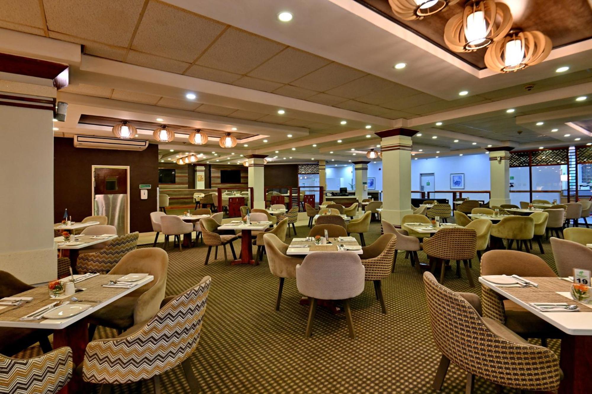 Holiday Inn - Bulawayo By Ihg Dış mekan fotoğraf